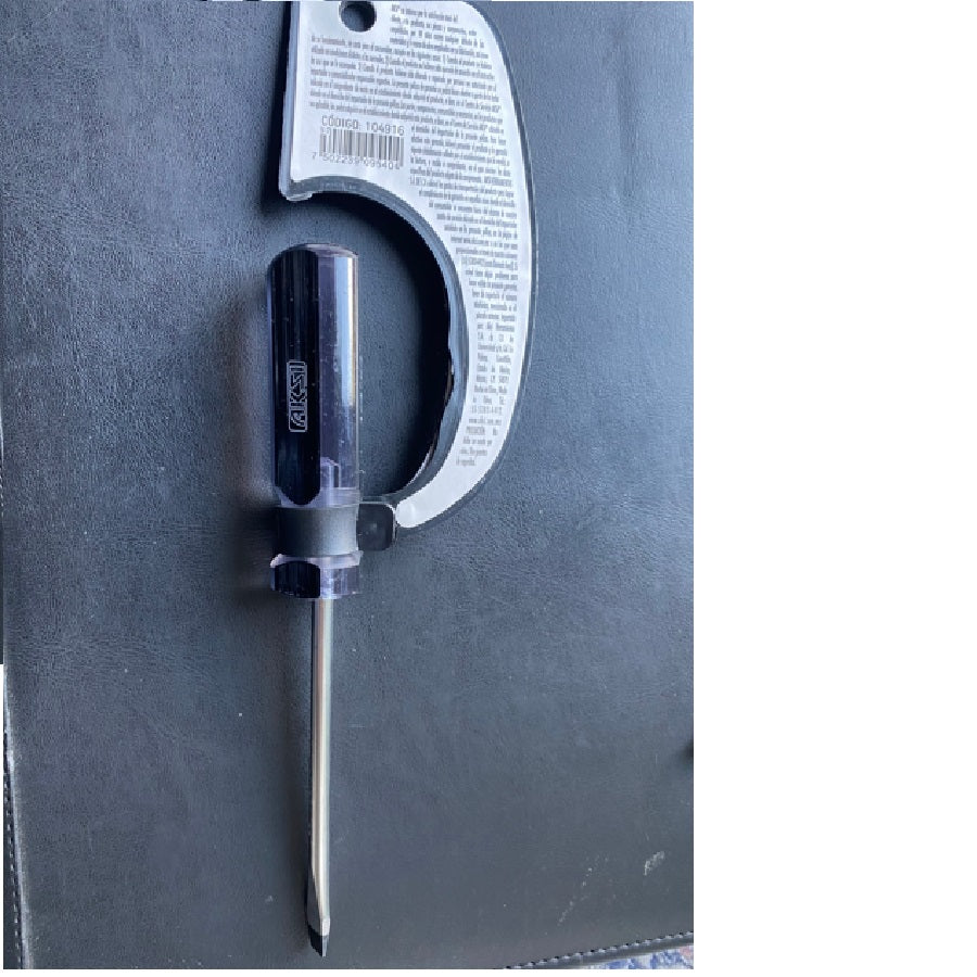 Desarmador punta de cruz imantada con mango de PVC