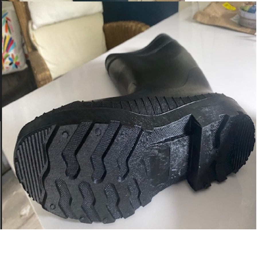 Bota Jardinera negra